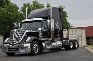 Navistar-International-LoneStarLR