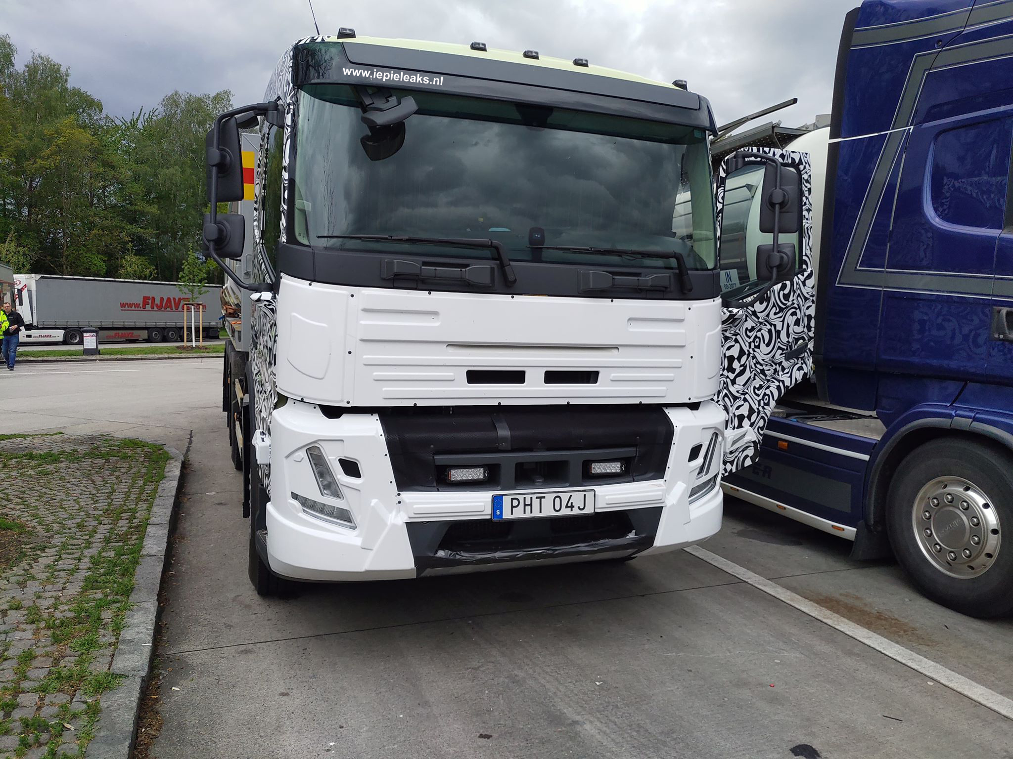 Volvo fm truck 6x2