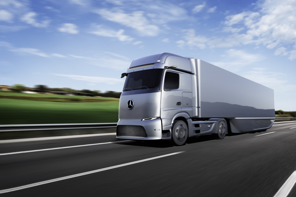 Mercedes benz fuel cell shop truck